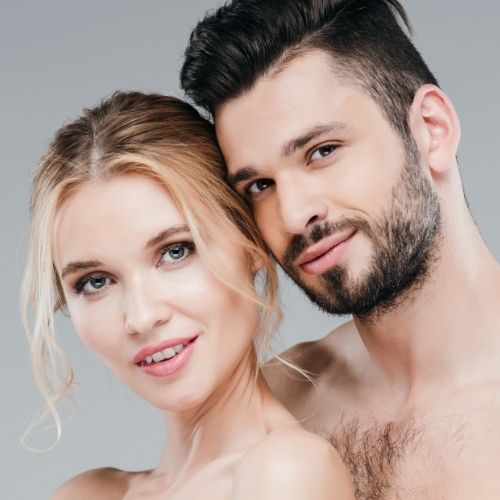 Portrait von Paar mit freundlichem Blick
